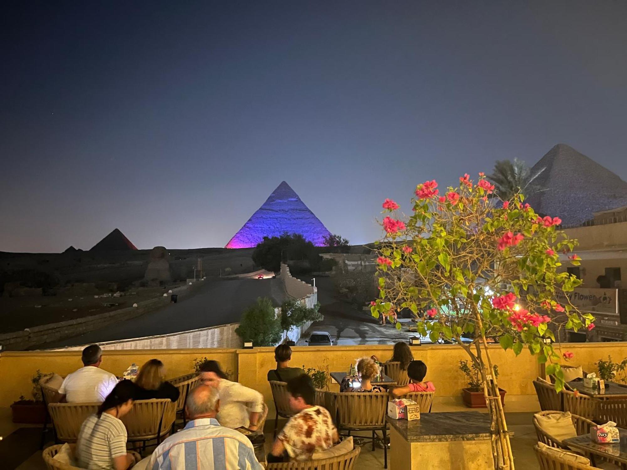 The Gate Hotel Front Pyramids & Sphinx View Kafret el-Gabal Exterior foto